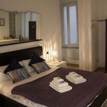 Bed and Breakfast Naviglio81 Milán Exterior foto